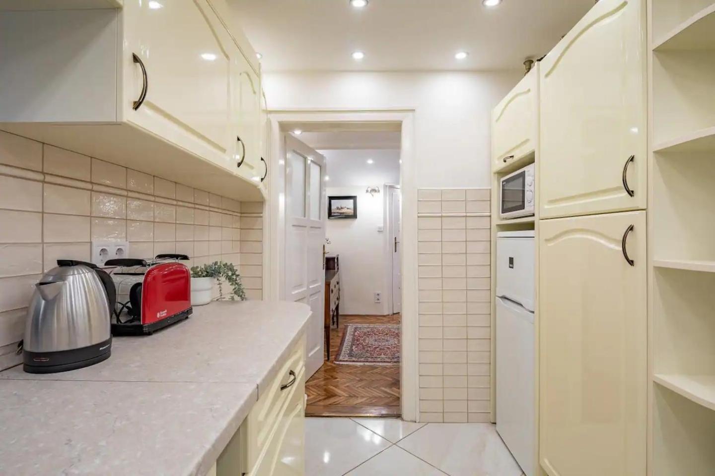 Vamhaz Boulevard Apartments Budapest Eksteriør billede