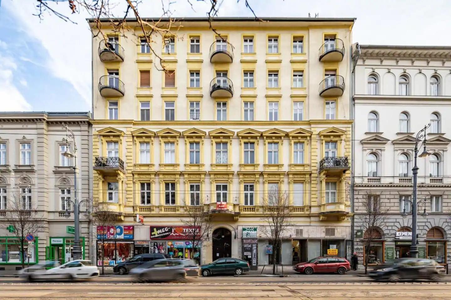 Vamhaz Boulevard Apartments Budapest Eksteriør billede